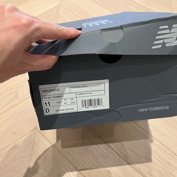 New balance 550 white and grey size 11 - Picture 3 of 5
